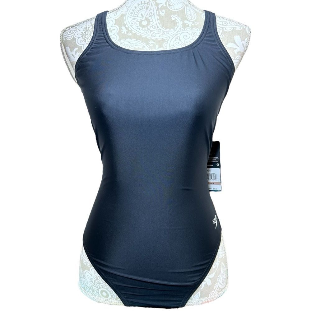NWT Speedo Women’s Solid Super Proback One Piece Training Swimsuit Size 12 / 38